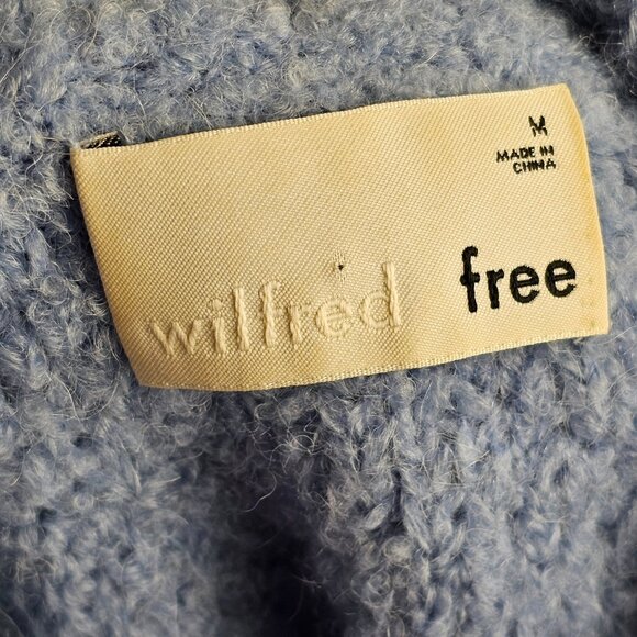 Wilfred Aritzia Gwyneth Light Blue Cropped Fuzzy Half Zip Sweater Sz M - Picture 6 of 9